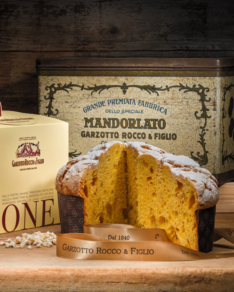 Il panettone al mandorlato - immagine 2