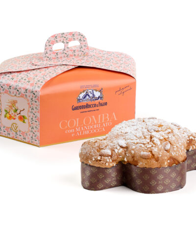 Colomba con mandorlato e albicocca